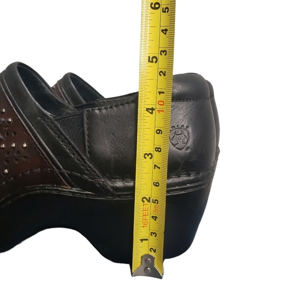 Ariat Womens Size 7.5 Slip On Leather Clogs - Picture 6 of 8